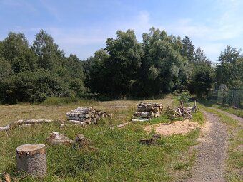 Szanowni Państwo, chcielibyśmy zaoferować piękną, bardzo