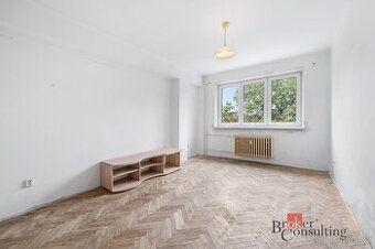 Sprzedam przestronne mieszkanie w Pilźnie / Słowanach w
