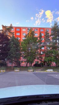 I offer for sale a bright apartment 1 + kk with an area of