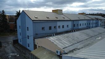 Na prenájom skladových priestorov o rozlohe 720 m² na