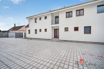 Sprzedaję mieszkania/1+kk, 49 m², ul. Bezruč 1268, 69142