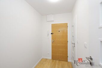 Pronájem bytu 2+kk, 41,1 m² v ulici Pod Lysinami, Praha 4 – 