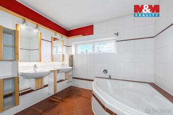 Nabízíme k prodeji rodinný dům v obci Kyšice. Dům o užitné p