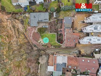 Nabízíme k prodeji prostorný rodinný dům v klidné části Štýř