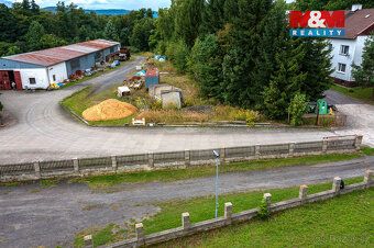 Ponukujeme na predaj skladovú halu s úžitkovou plochou 960