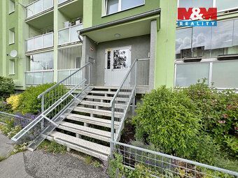 Nabízíme k podnájmu světlý a dostatečně prostorný byt 1+1 s 