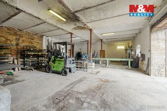 Ми пропонуємо великий виробничий комплекс на продаж площею
