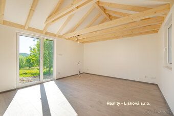Nově zkolaudovaný modulový dům 2+kk (zast.pl. cca 44 m²) na 