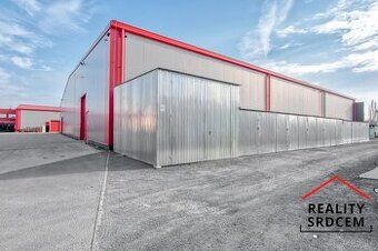 Nabízíme dva plechové sklady o rozměrech 24 m2 nebo 54 m2, b