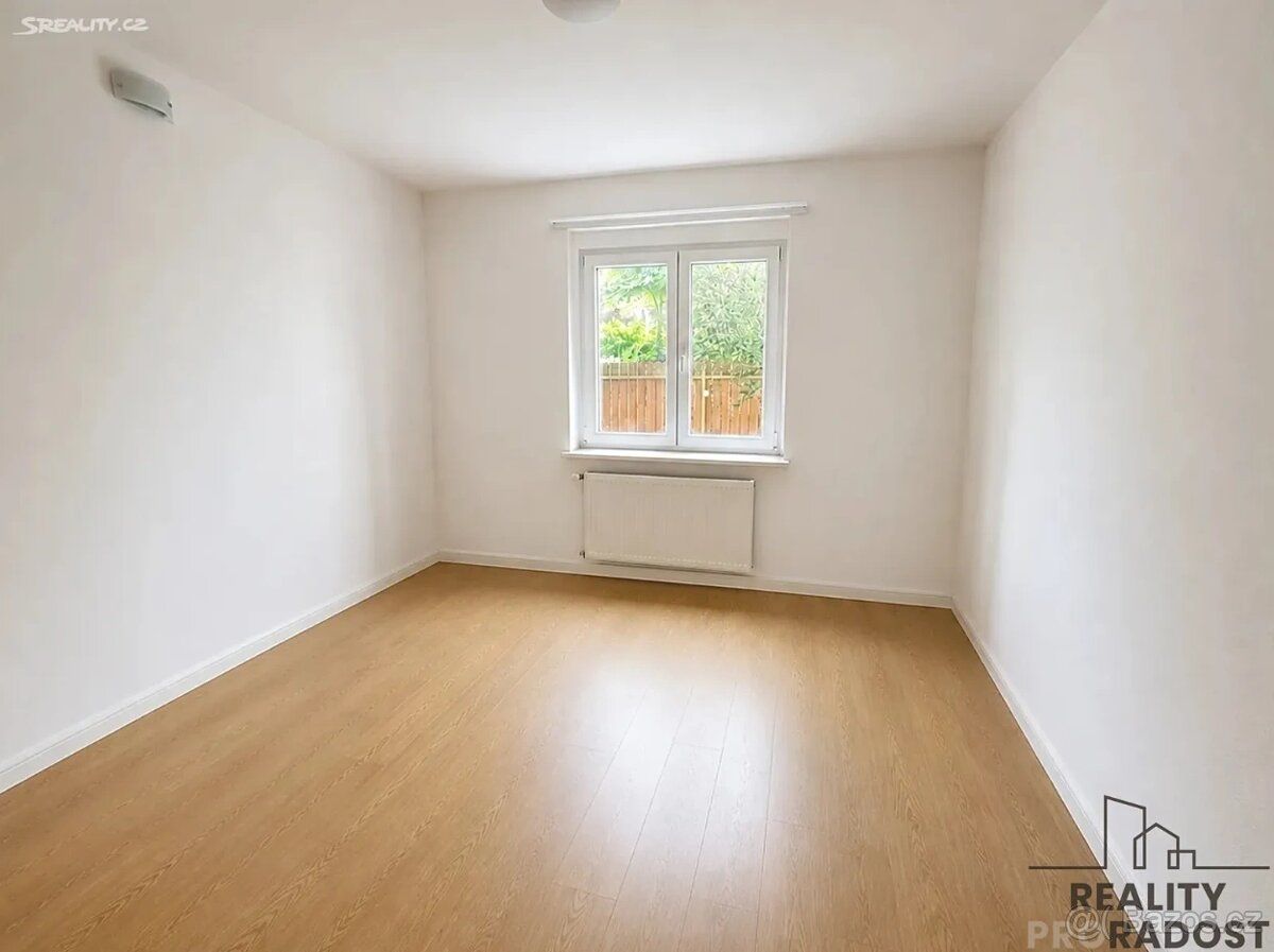 Oferujemy do wynajęcia przestronne mieszkanie 5+kk o