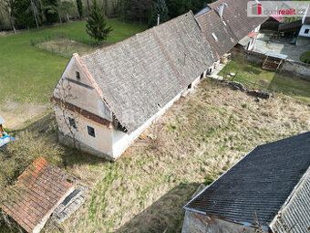 Vyměním rodinný dúm v střediskové obci na státovce mezi Písk