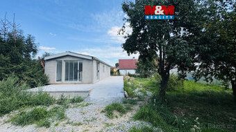 Vyměním rodinný dúm v střediskové obci na státovce mezi Písk