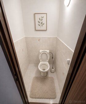 I am offering for sale a well-preserved family house 3+1 in