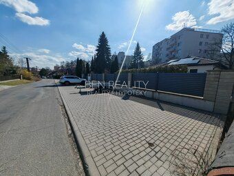 Оренда до 4 паркувальних місць на вулиці Клябальська І