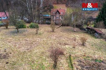 Nabízíme k prodeji atraktivní pozemek o rozloze 2 115 m² v k