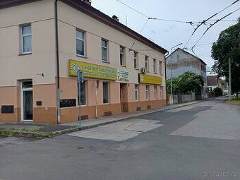 Oferuję na sprzedaż kamienicę w Usti nad Labem z 8