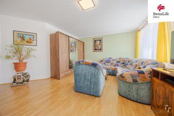 We offer for sale an apartment with layout 3+1 sqm located