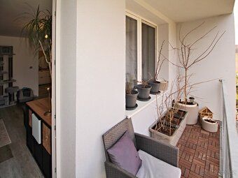 Are you looking for housing in a quiet location yet close