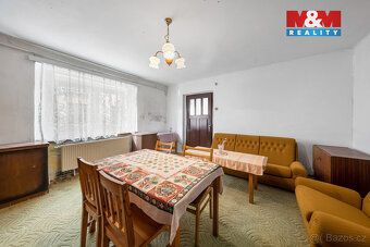 We offer for sale a detached family house, former