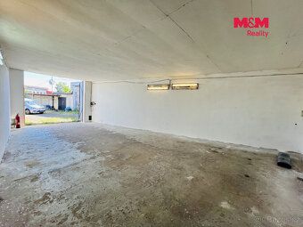 V zastoupení majitele nabízíme ke koupi prostornou garáž o v
