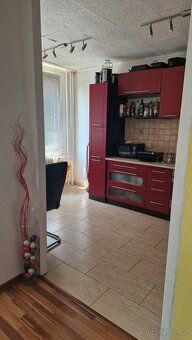 I offer for rent a bright apartment with a useful area of