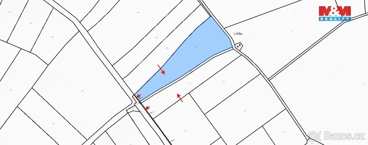 We offer for sale a set of plots comprising a total area of