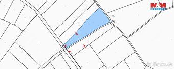 We offer for sale a set of plots comprising a total area of