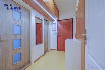 Nabízíme k pronájmu nadstandardně velký byt, na ulici Nová v