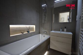 Nabízíme k prodeji byt v osobním vlastnictví o dispozici 3+1