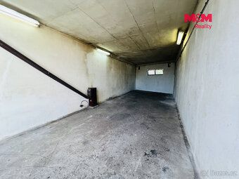 В інтересах власника пропонуємо до купівлі крайню гараж в