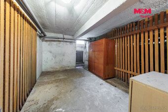 Prodej slunného bytu v žádané a klidné části města Nejdek. B