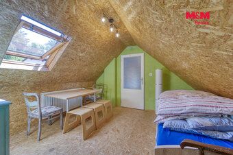 Шукаєте ідеальне сімейне обличчя в спокійному місці з
