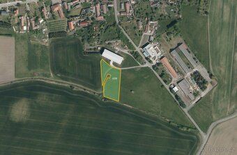 V katastrálním území Vlčí Habřina (okres Pardubice) nabízím 