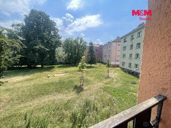 Nabízíme ke koupi prostorný byt o dispozici 1+1 s podlahovou