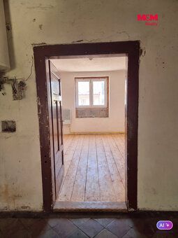 We offer for sale an apartment house in Velké Poříčí, which