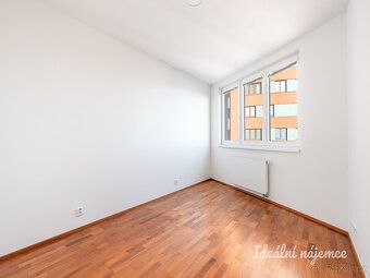 K dlouhodobému podnájmu nabízíme krásný byt o dispozici 3+kk