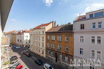 Nabízíme k dlouhodobému pronájmu moderní, kompletně zrekonst