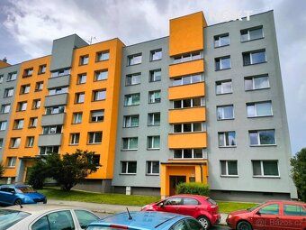 Pronájem bytu 2+1 s lodžií ve velmi dobrém stavu
Nabízíme k 