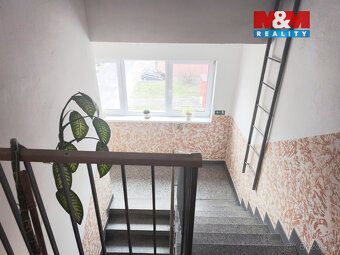 Nabízíme k prodeji světlý družstevní byt 1+1 o užitné ploše 