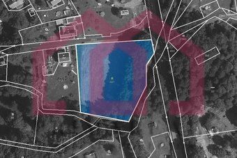Oferujemy na sprzedaż działkę o powierzchni 3903 m² w