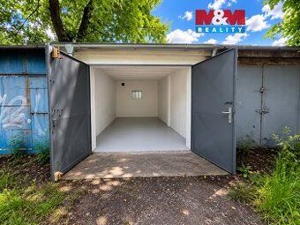 I offer for rent a garage in good condition located in
