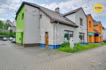 Przestrzeń niemieszkalna przystosowana do usług (aktualnie gabinet masażu) do wynajęcia od zaraz.