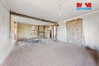 Nabízíme Vám prodej rodinného domu s pozemky o celkové rozlo