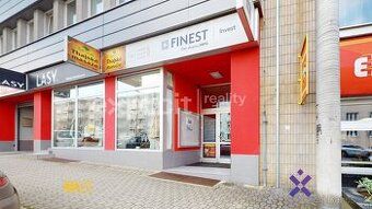 Samostatný nebytový / obchodní prostor, vhodný jako kancelář