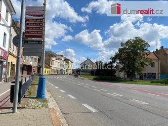 (вкл. аванси на енергію та послуги 2.017 чеських крон), Dumrealit.cz Вам з