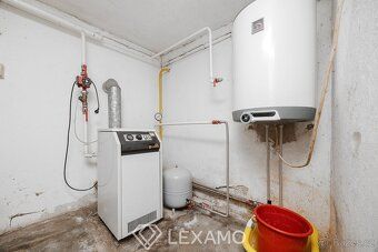 Ev.č. 00348 Nabízíme k prodeji rodinný dům o dispozici 2+1 v