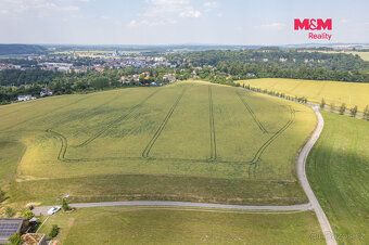 Oferujemy na sprzedaż działkę budowlaną o łącznej powierzchni 462 m².