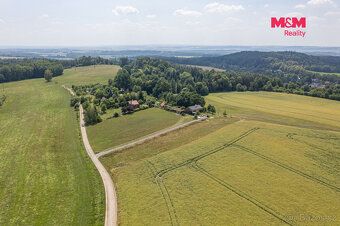 Oferujemy na sprzedaż działkę budowlaną o łącznej powierzchni 462 m².
