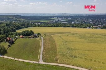 Oferujemy na sprzedaż działkę budowlaną o łącznej powierzchni 462 m².