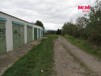 Nabízíme k prodeji řadovou garáž v osobním vlastnictví na ok